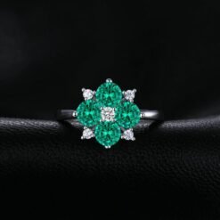 Emerald rings 024-01