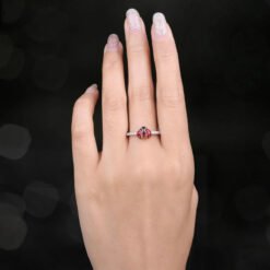 Garnet stone ring 057-04