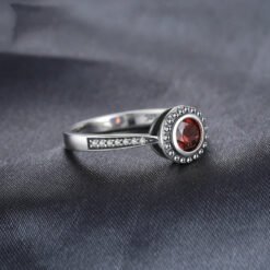 Natural Garnet ring 044-04