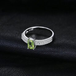 Natural Peridot ring 048-04