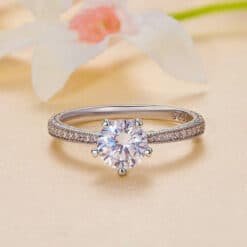 moissanite round engagement rings 301-02