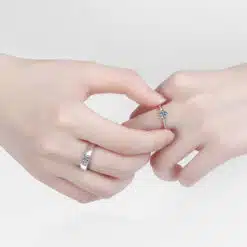 couple wedding rings 329-003