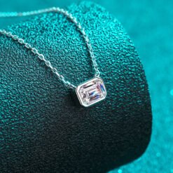 emerald cut necklace 391-001