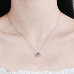 moissanite pendant necklace 374-003