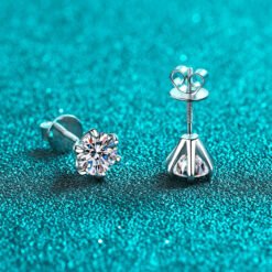 moissanite studs 428-001