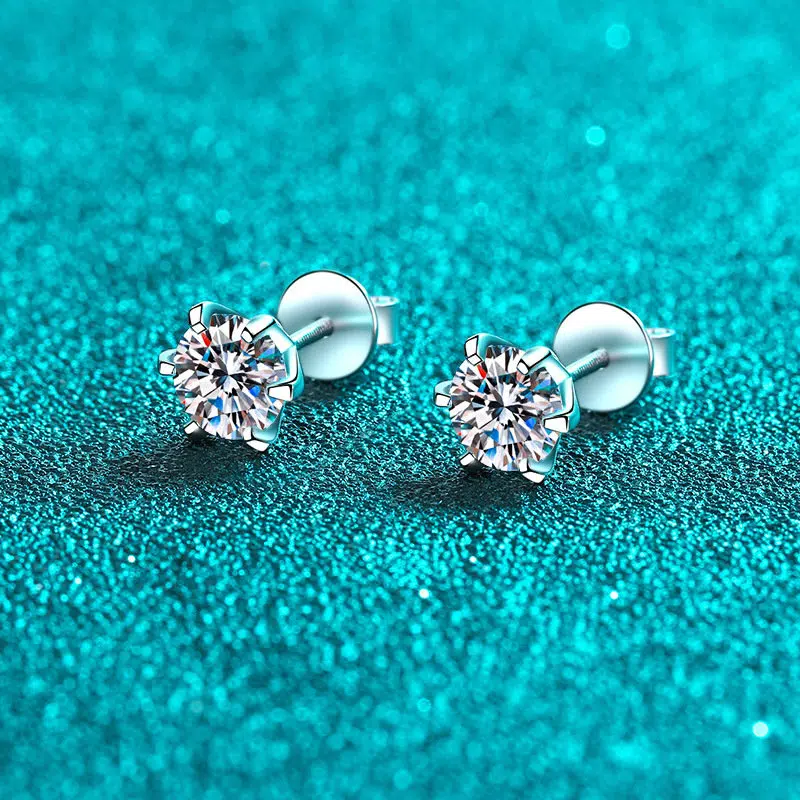 moissanite studs 428-002