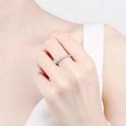 silver moissanite ring 334-003