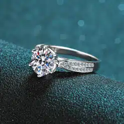 six prong engagement ring 323-001